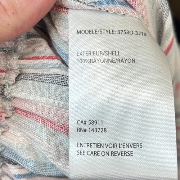 Tribal Off-Shoulder Striped Jumpsuit - White and Pink - Picture 3 of 3